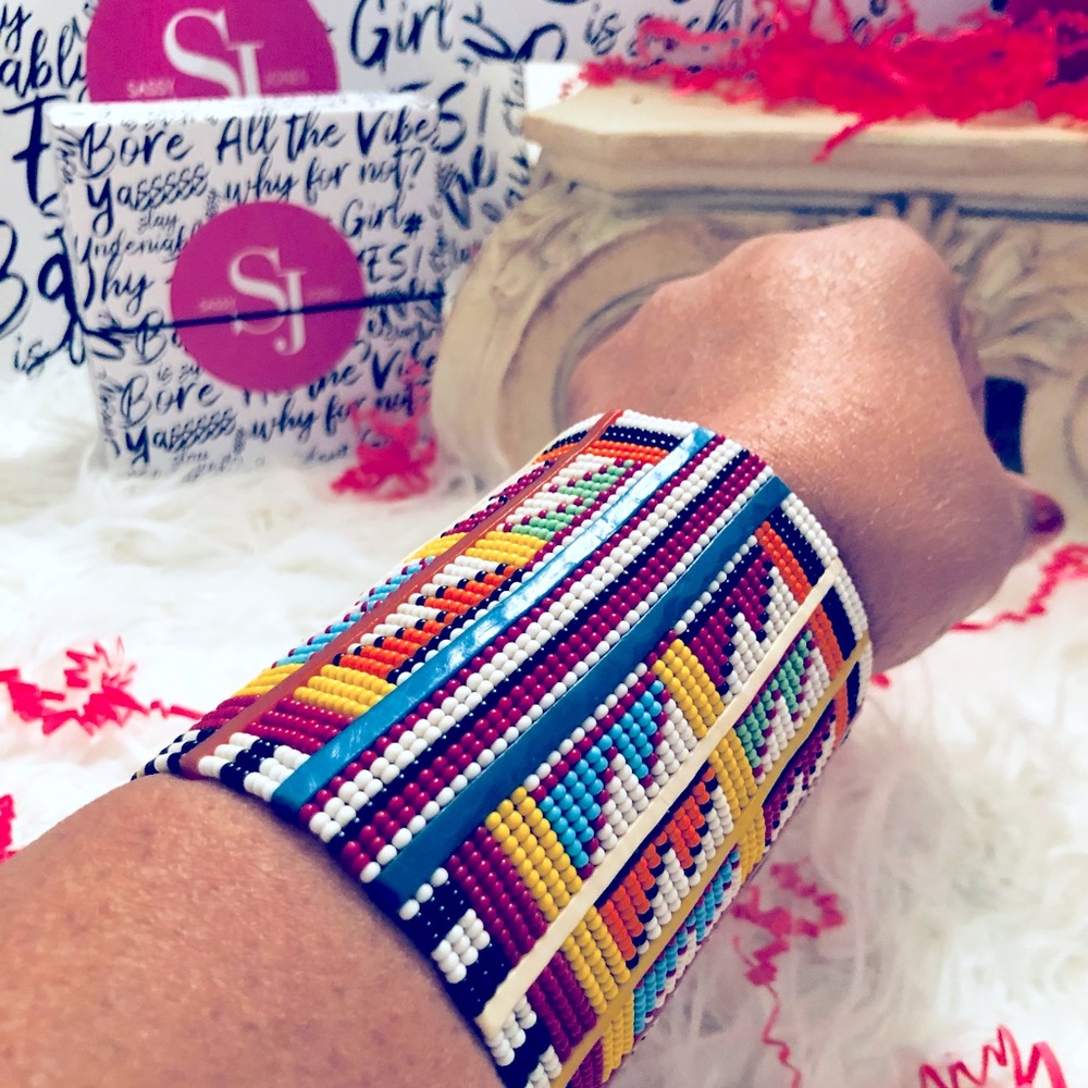 Sassy Jones Bracelet (Beaded Multicolor)
